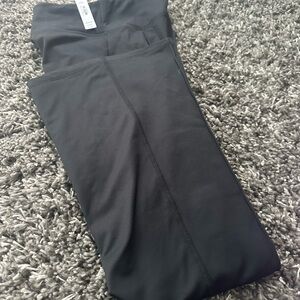 New with tags Victoria Secret small long flare leggings